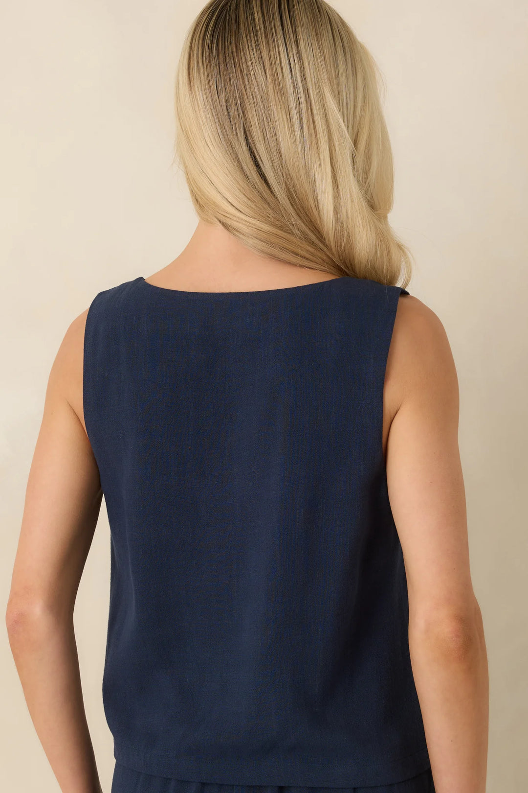 Z Supply Charli Navy Blue Linen Cropped Tank