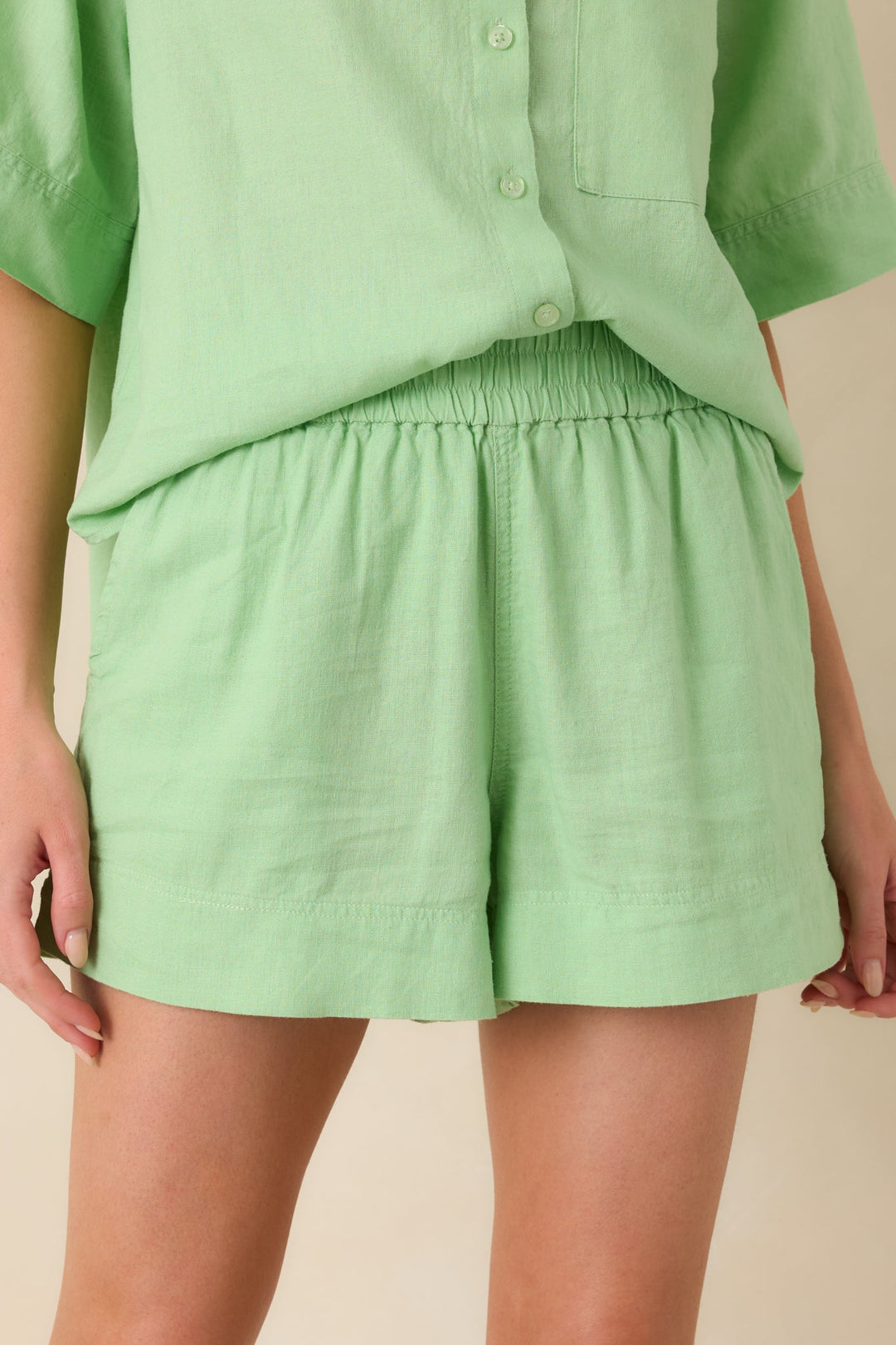 Z Supply Expedition Light Green Linen Blend Relaxed Fit Shorts